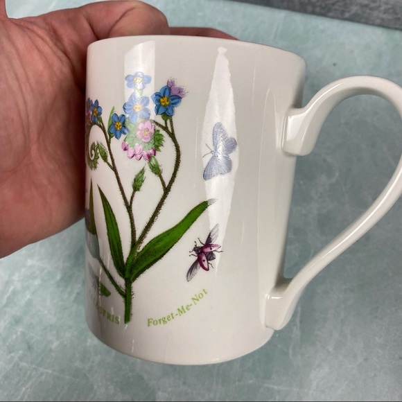 Portmeirion Botanic Garden Forget Me Not mug single - Picture 3 of 7